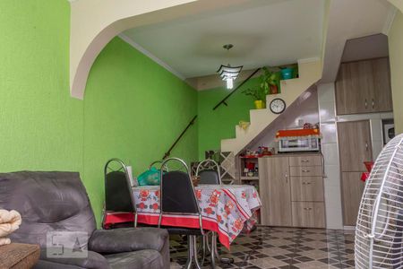 Sala de casa à venda com 3 quartos, 105m² em Vila Palmeiras, São Paulo