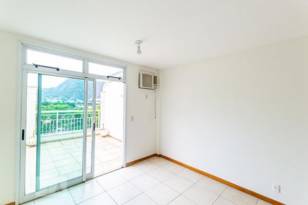 Sala de apartamento para alugar com 2 quartos, 128m² em São Francisco, Niterói