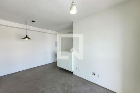 Sala de kitnet/studio à venda com 2 quartos, 45m² em Liberdade, São Paulo