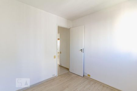 Segundo dormitório de apartamento para alugar com 2 quartos, 55m² em Vila Uberabinha, São Paulo