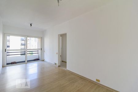 Sala de apartamento para alugar com 2 quartos, 55m² em Vila Uberabinha, São Paulo