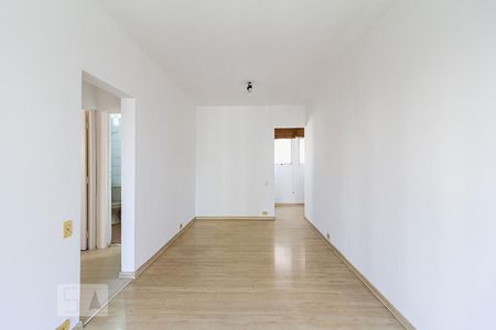 Sala de apartamento para alugar com 2 quartos, 55m² em Vila Uberabinha, São Paulo