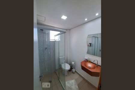 Banheiro de apartamento à venda com 2 quartos, 54m² em Jardim Arize, São Paulo