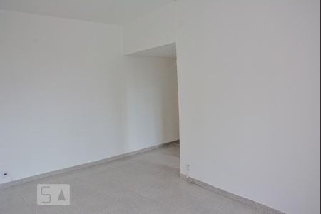 sala  de apartamento para alugar com 2 quartos, 60m² em Centro, Rio de Janeiro