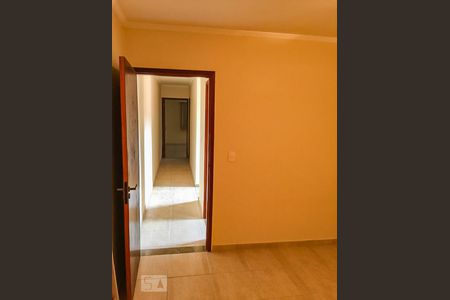 Comodo de casa à venda com 3 quartos, 220m² em Pestana, Osasco