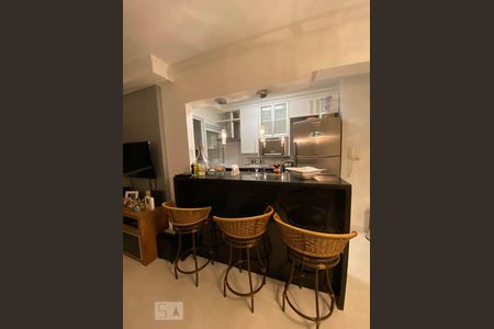 Cozinha de apartamento para alugar com 2 quartos, 50m² em Bela Vista, São Paulo