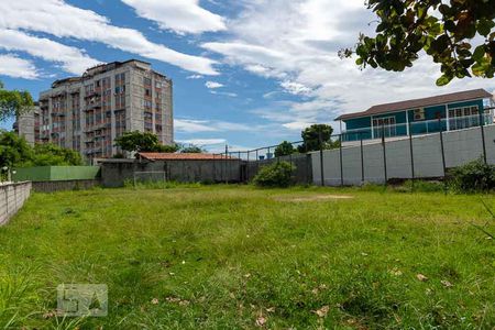 Campo de Futebol de apartamento para alugar com 2 quartos, 60m² em Fátima, Niterói