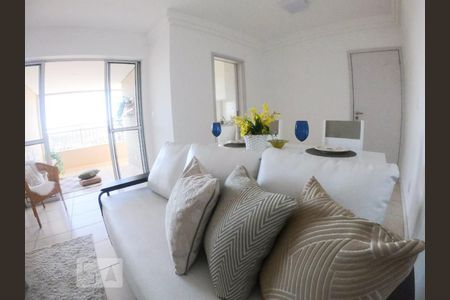 Sala de apartamento à venda com 3 quartos, 80m² em Vila Cloris, Belo Horizonte