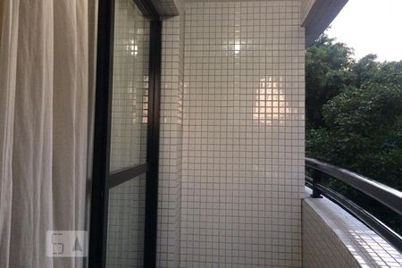 Varanda de apartamento para alugar com 3 quartos, 74m² em Vila Andrade, São Paulo