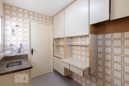 Cozinha de apartamento para alugar com 1 quarto, 44m² em Vila Nova Conceição, São Paulo