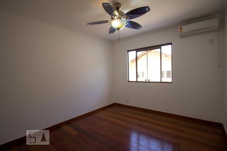 Suite 1 de casa de condomínio à venda com 4 quartos, 380m² em Barra da Tijuca, Rio de Janeiro