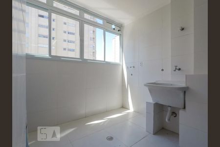 Apartamento para alugar com 3 quartos, 130m² em Vila Mariana, São Paulo