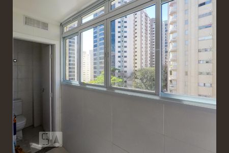 Apartamento para alugar com 3 quartos, 130m² em Vila Mariana, São Paulo