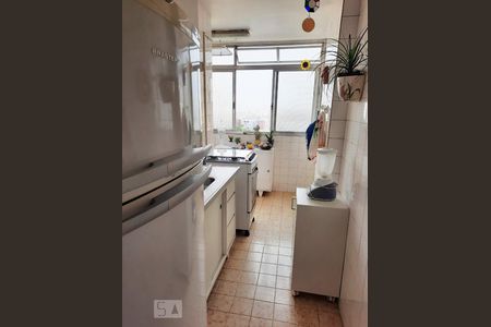 Cozinha de apartamento à venda com 2 quartos, 55m² em Vila Pompéia, São Paulo