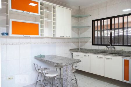 COZINHA de casa à venda com 2 quartos, 100m² em Vila Santa Maria, São Paulo