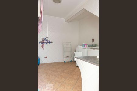 Lavanderia de casa para alugar com 4 quartos, 320m² em Jardim Franca, São Paulo