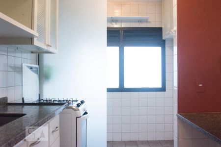 Cozinha de apartamento para alugar com 1 quarto, 41m² em Vila Andrade, São Paulo