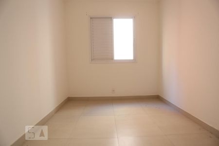 Quarto 2 de apartamento para alugar com 2 quartos, 45m² em São Pedro, Osasco