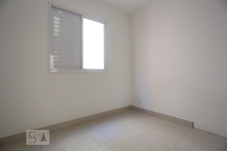 Quarto 1 de apartamento para alugar com 2 quartos, 45m² em São Pedro, Osasco