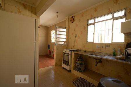 Cozinha de casa à venda com 2 quartos, 200m² em Vila Ribeiro de Barros, São Paulo