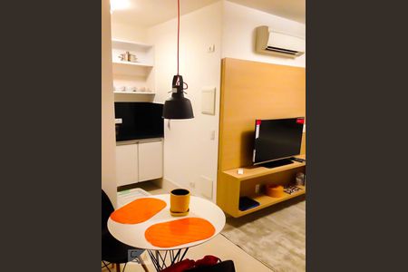 Cozinha de kitnet/studio para alugar com 1 quarto, 38m² em Itaim Bibi, São Paulo