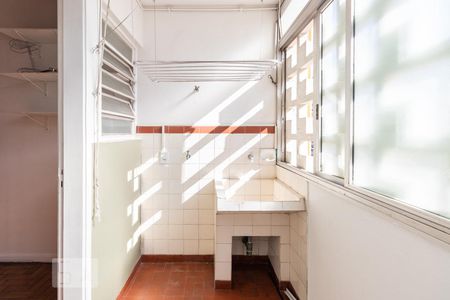 Apartamento à venda com 110m², 3 quartos e 1 vaga Apartamento à venda com 110m², 3 quartos e 1 vagaArea de Serviço