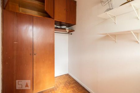 Apartamento à venda com 110m², 3 quartos e 1 vaga Apartamento à venda com 110m², 3 quartos e 1 vagaQuarto de Serviço