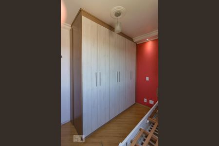 Quarto 1 de apartamento para alugar com 2 quartos, 49m² em Vila Tolstoi, São Paulo