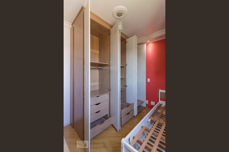 Quarto 1 de apartamento para alugar com 2 quartos, 49m² em Vila Tolstoi, São Paulo