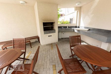 Apartamento para alugar com 31m², 1 quarto e sem vaga Apartamento para alugar com 31m², 1 quarto e sem vagaChurrasqueira