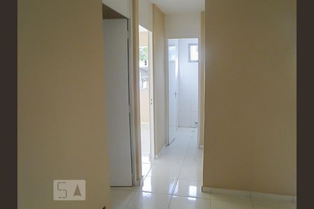 Corredor de apartamento à venda com 2 quartos, 60m² em Jardim Amazonas, Campinas