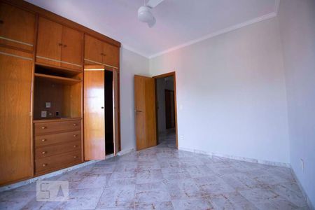 quarto 2 de casa para alugar com 3 quartos, 220m² em Parque Jambeiro, Campinas