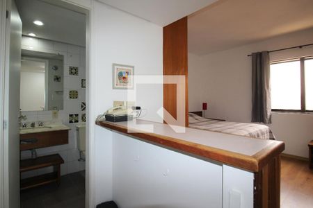 Cozinha de kitnet/studio para alugar com 1 quarto, 28m² em Moema, São Paulo