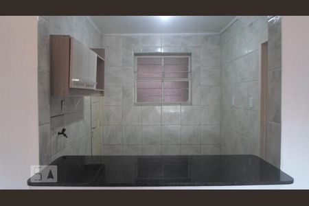 Cozinha de apartamento à venda com 2 quartos, 55m² em Cristal, Porto Alegre