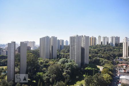 Vista de apartamento à venda com 3 quartos, 120m² em Vila Suzana, São Paulo