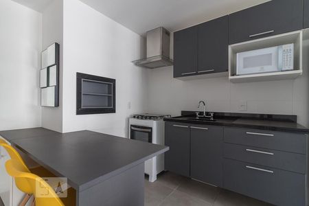 Cozinha de apartamento para alugar com 1 quarto, 42m² em Azenha, Porto Alegre