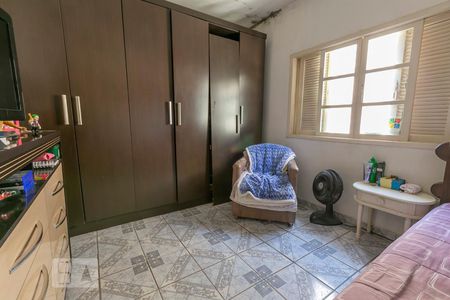 Quarto 1 de casa para alugar com 3 quartos, 120m² em Parque Peruche, São Paulo