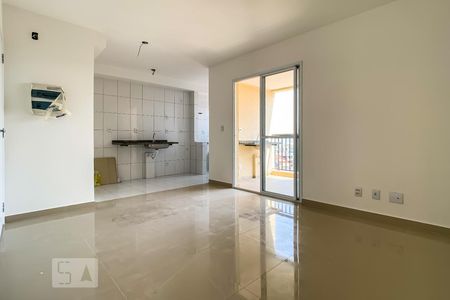Sala de apartamento à venda com 2 quartos, 56m² em Vila São Rafael, Guarulhos