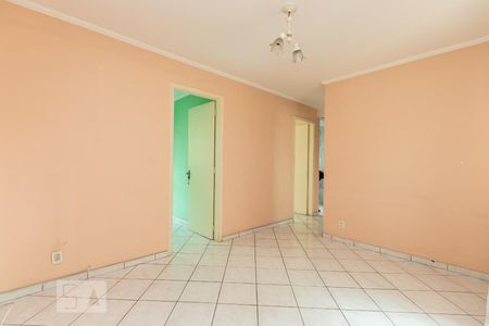 Sala de apartamento à venda com 2 quartos, 45m² em Itaquera, São Paulo