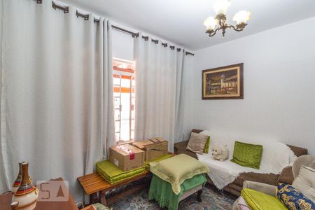 Sala de casa para alugar com 3 quartos, 80m² em Conjunto Residencial Novo Pacaembu, São Paulo