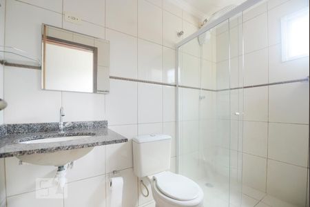 Banheiro Suite de apartamento para alugar com 3 quartos, 89m² em Vila Pires, Santo André