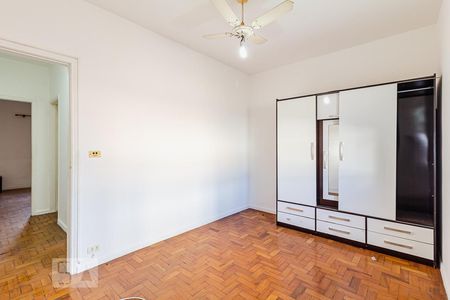 Segundo dormitório de casa para alugar com 2 quartos, 135m² em Vila Olímpia, São Paulo