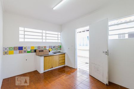 Cozinha de casa para alugar com 2 quartos, 135m² em Vila Olímpia, São Paulo