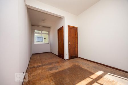 Quarto de apartamento para alugar com 1 quarto, 58m² em Centro, Belo Horizonte