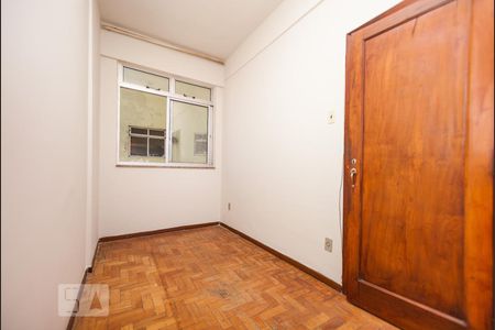 Quarto de apartamento para alugar com 1 quarto, 58m² em Centro, Belo Horizonte