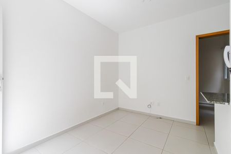 Sala de casa para alugar com 1 quarto, 34m² em Jardim Previdência, São Paulo