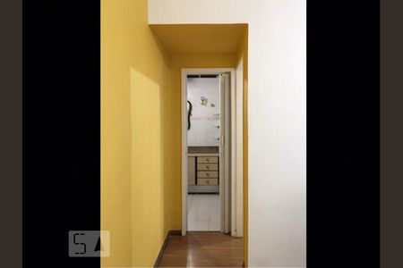 Banheiro de apartamento para alugar com 2 quartos, 80m² em Centro, Niterói