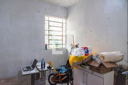 Quarto 2 de casa à venda com 5 quartos, 300m² em Vila Monumento, São Paulo