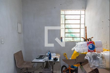 Quarto 2 de casa à venda com 5 quartos, 300m² em Vila Monumento, São Paulo