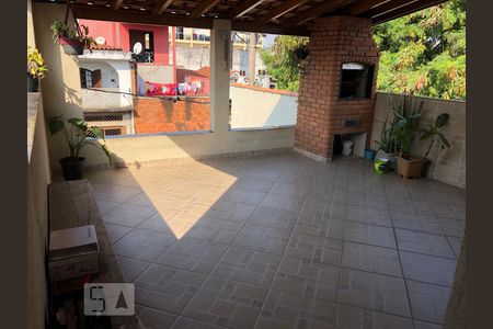 Terraço de casa à venda com 4 quartos, 200m² em Vila Campanela, São Paulo